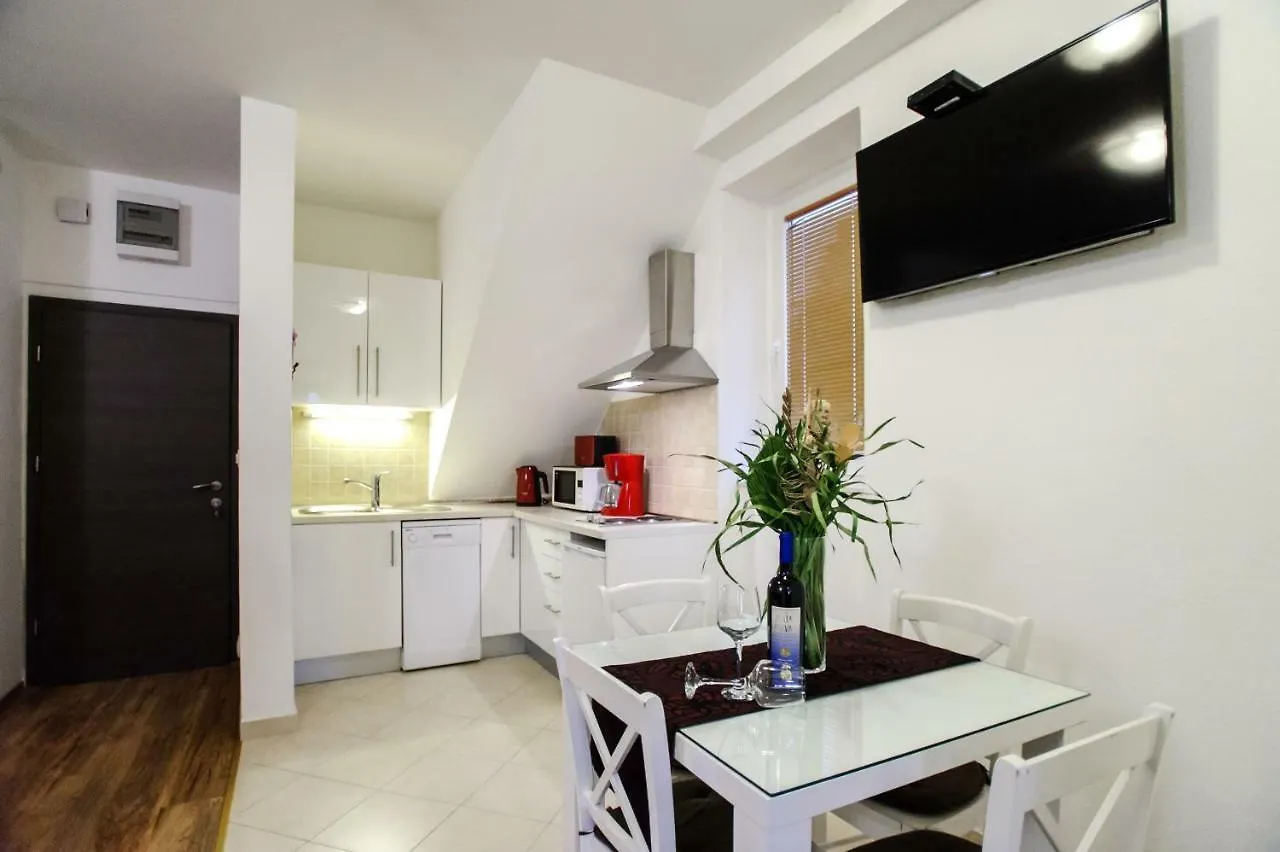Apartment Grand Bedroom Aptm Palace Top Location Split